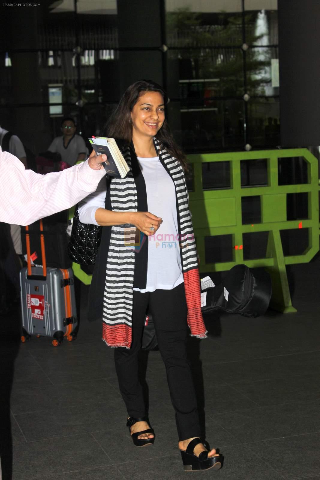 Juhi Chawla snapped at early morning International airport in Mumbai on 16th June 2015