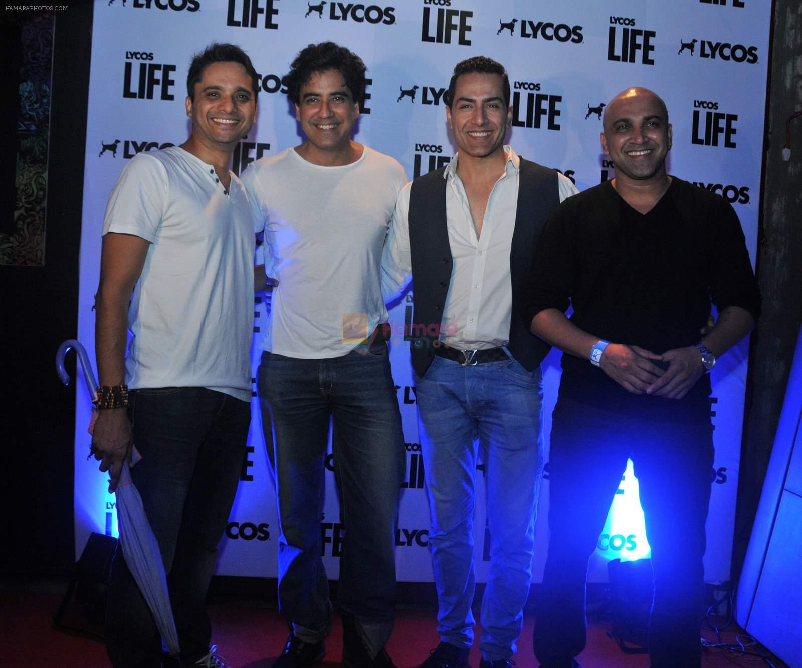 Chintoo Bhosle, Karan Oberoi,Sudhanshu Pandey and Sherrin varghese at Lycos Life Product presents Band From TV� Live In India in Blu Frog on 16th June 2015
