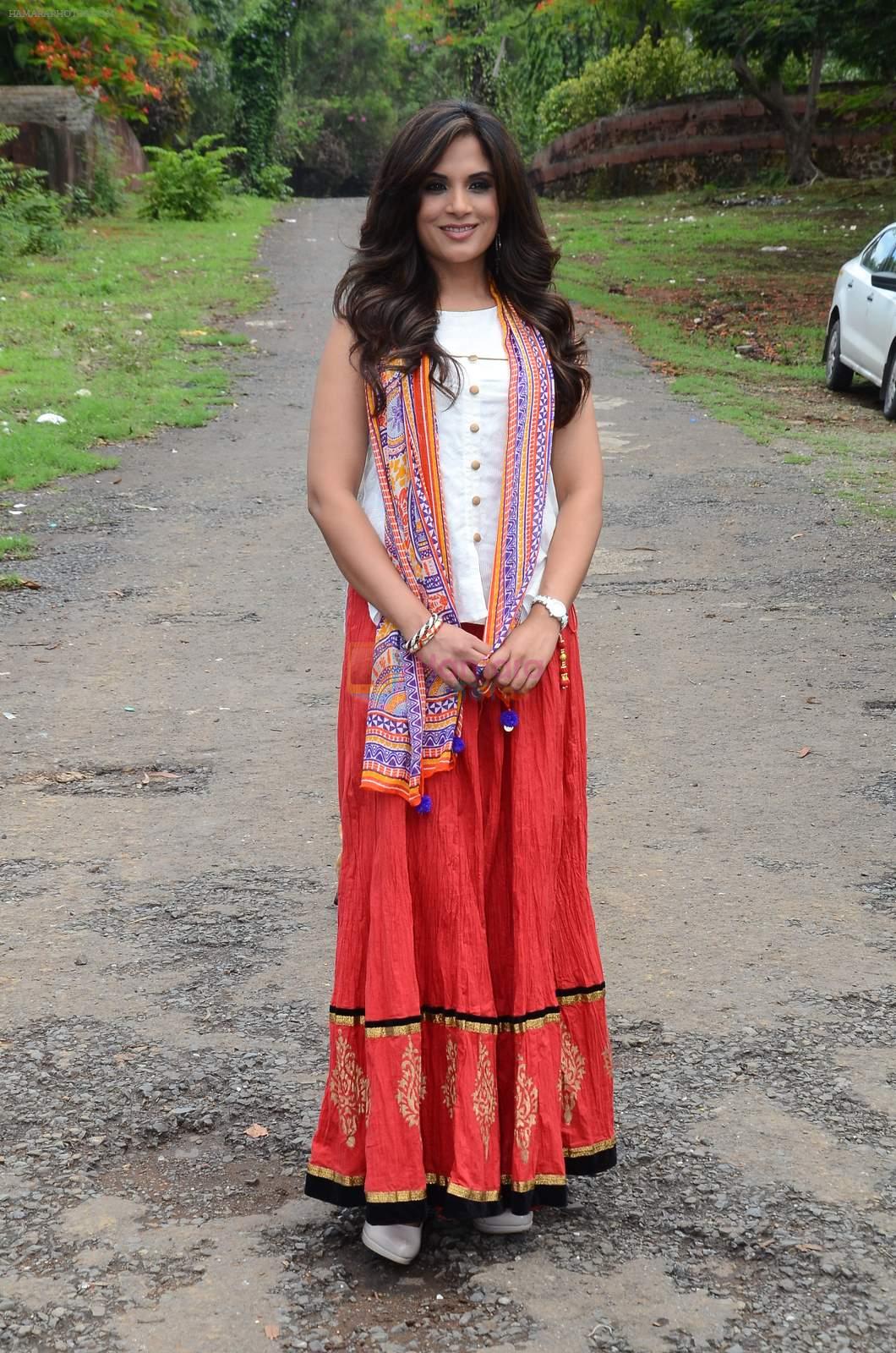 Richa Chadda snapped in Mumbai on 17th June 2015