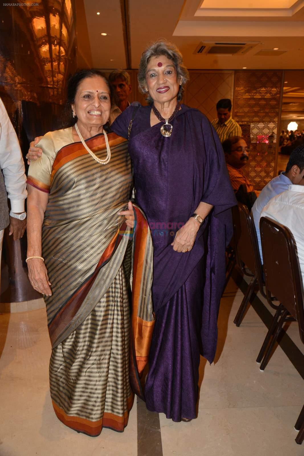 Dolly Thakore at Nana Chudasma's bday in Mumbai on 17th June 2015