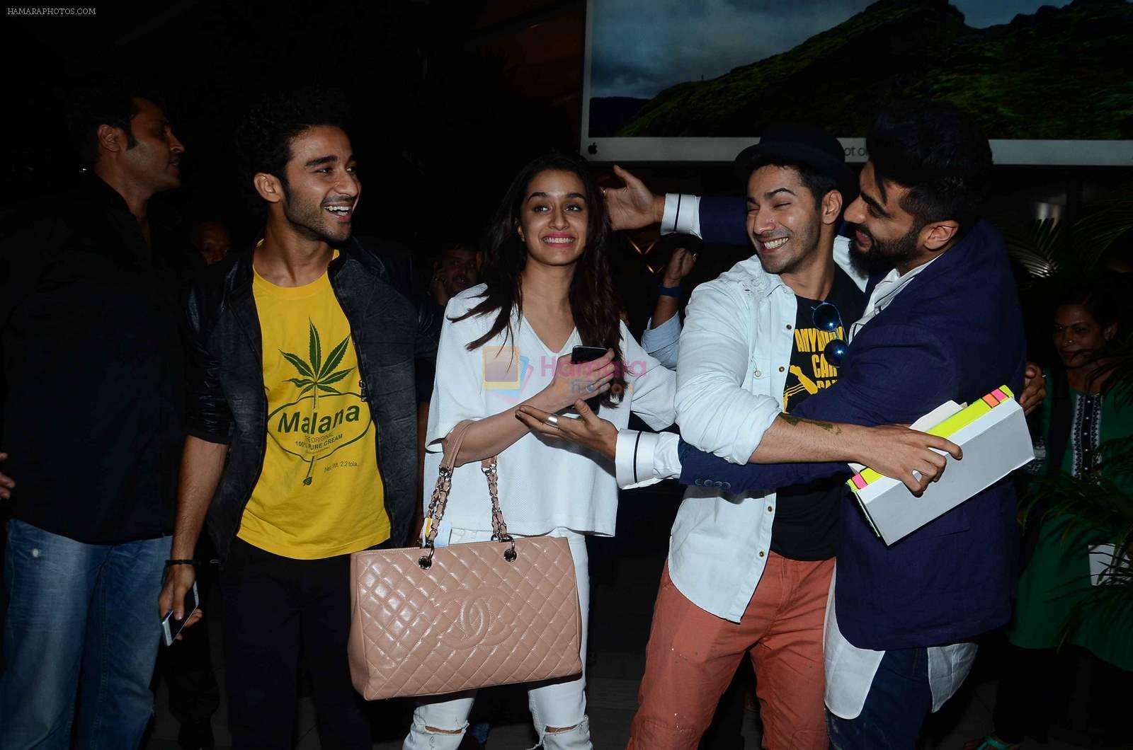 Arjun Kapoor, Varun Dhawan, Shraddha Kapoor, Raghav Juyal return from Delhi on 17th June 2015