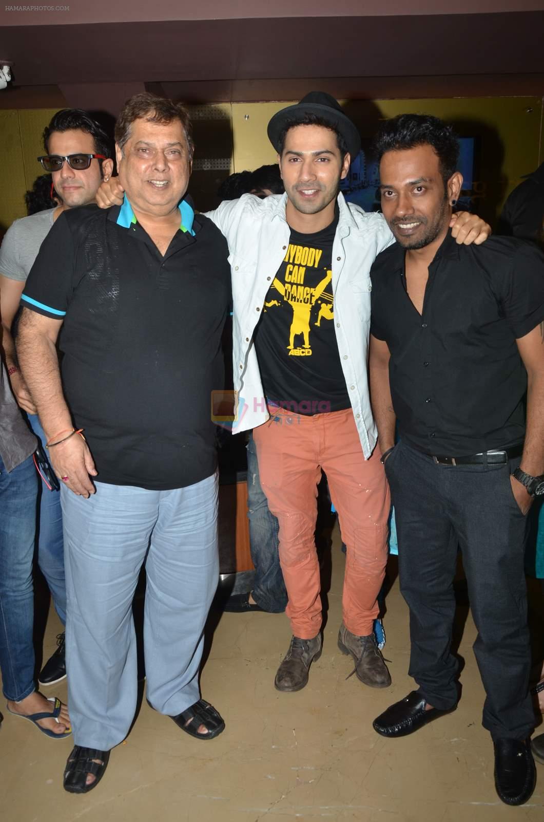 Varun Dhawan, David Dhawan at ABCD2 premiere in Mumbai on 17th June 2015