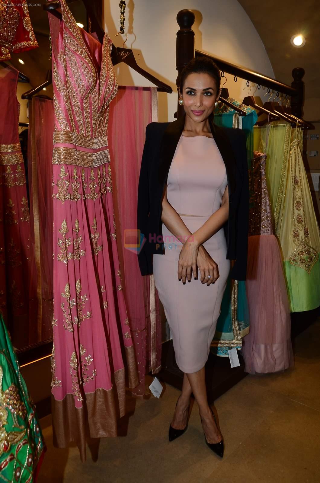 Malaika Arora Khan snapped at a new store in bandra, Mumbai on 20th June 2015