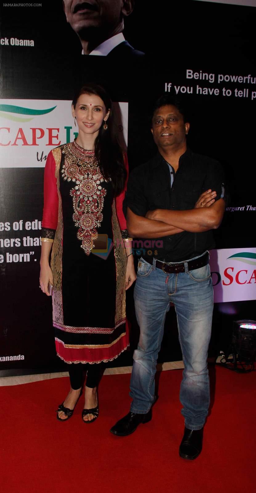 Claudia Ciesla with Director Anand Kumar at Medscape Awards on 25th June 2015
