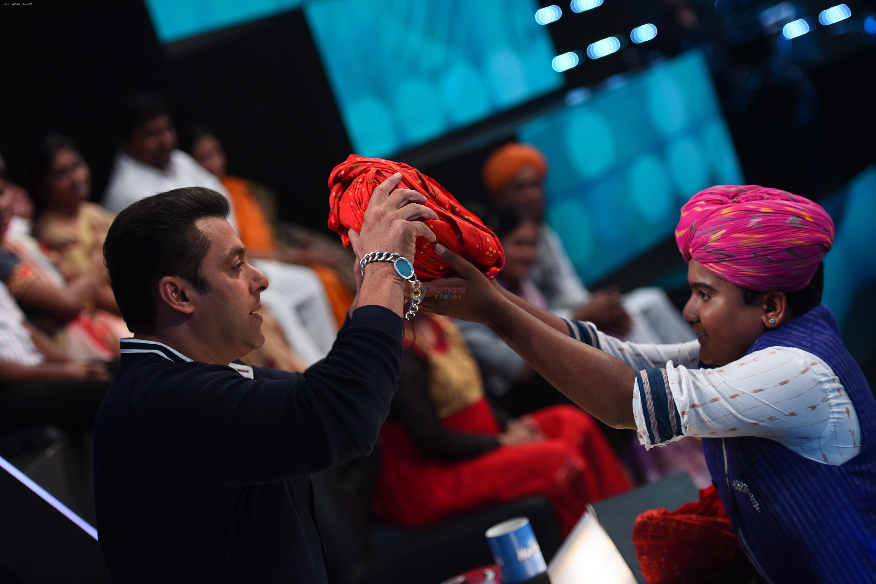 Salman Khan on the set of junior indian idol on 30th June 2015