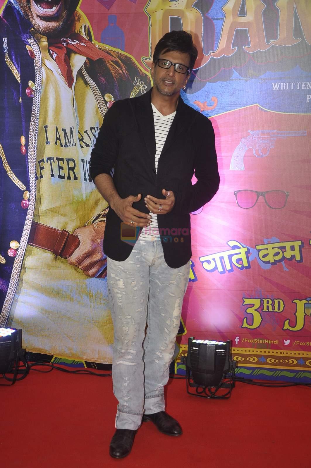 Javed Jaffrey at Guddu Rangeela premiere in Mumbai on 2nd July 2015