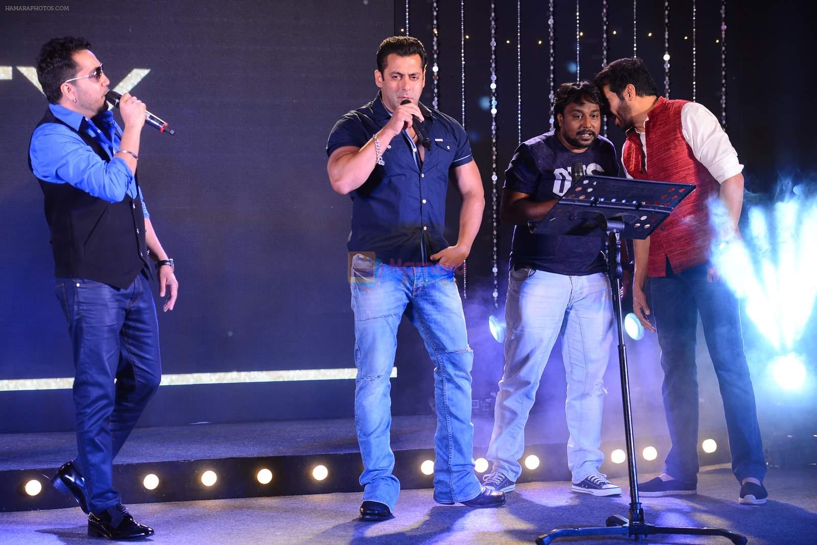 Salman Khan, Mika sIngh at Bajrangi Bhaijaan song launch in J W Marriott on 3rd July 2015