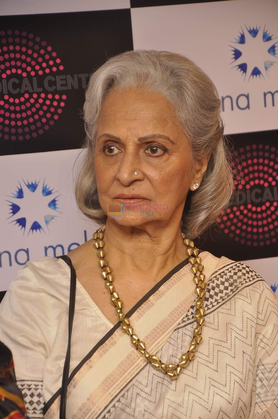 Waheeda Rehman at Krishna Mehta's store in association with Tata Medical Center in Chowpatty on 10th July 2015