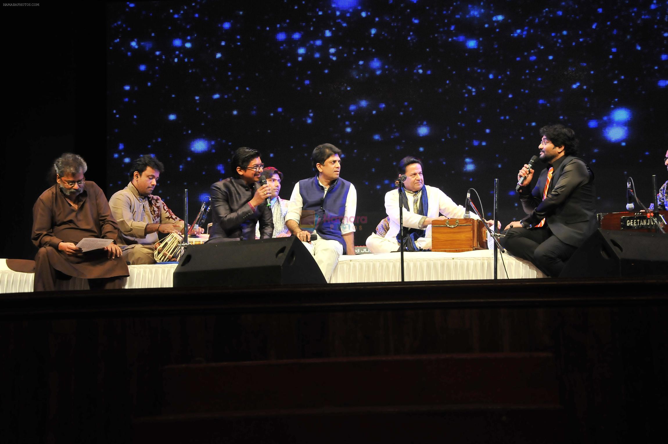 Hariharan, Suresh Wadkar, Javed Ali, Shaan, Anup Jalota at the Tribute to Jagjit Singh with musical concert Rehmatein in Mumbai on 18th July 2015