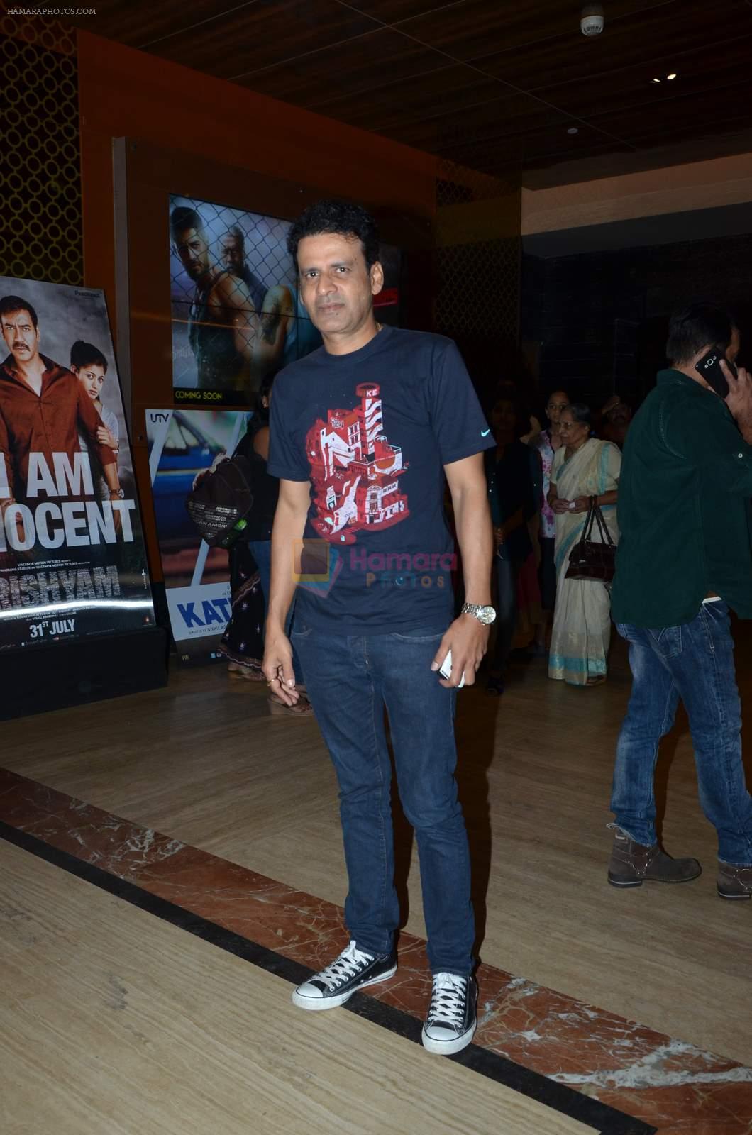 Manoj Bajpai at marathi film premiere on 24th July 2015