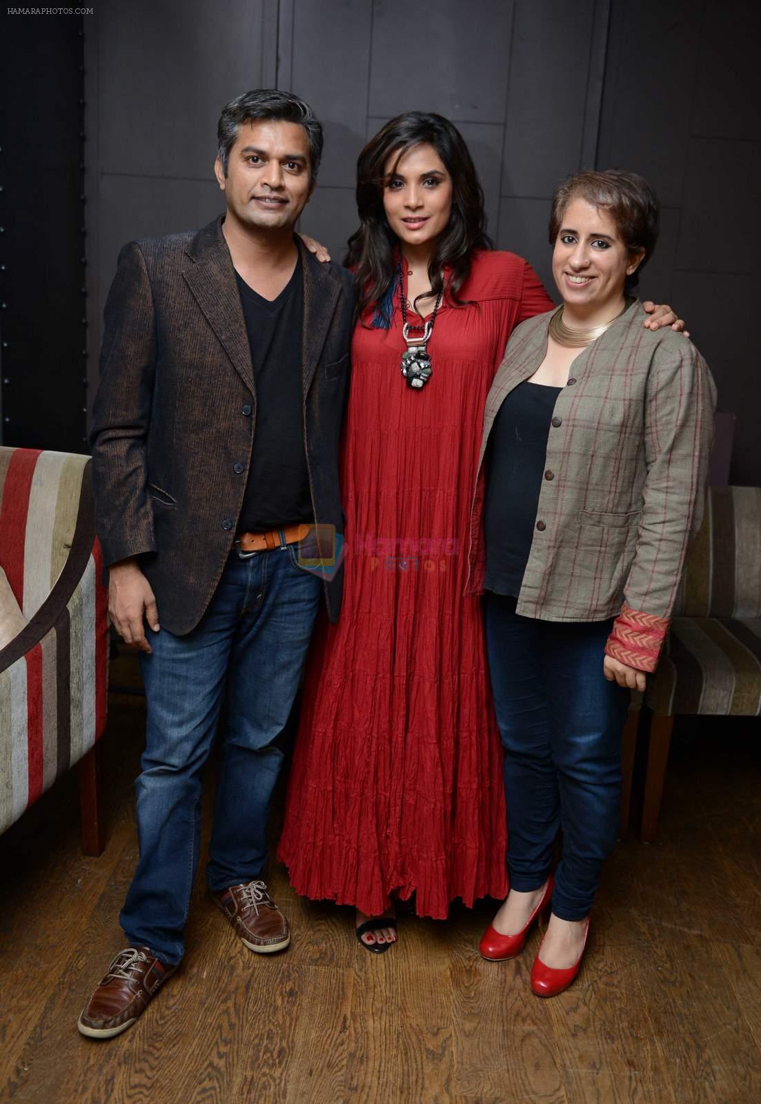 Richa Chadda at Masaan screening with Arvind Kejriwal on 25th July 2015