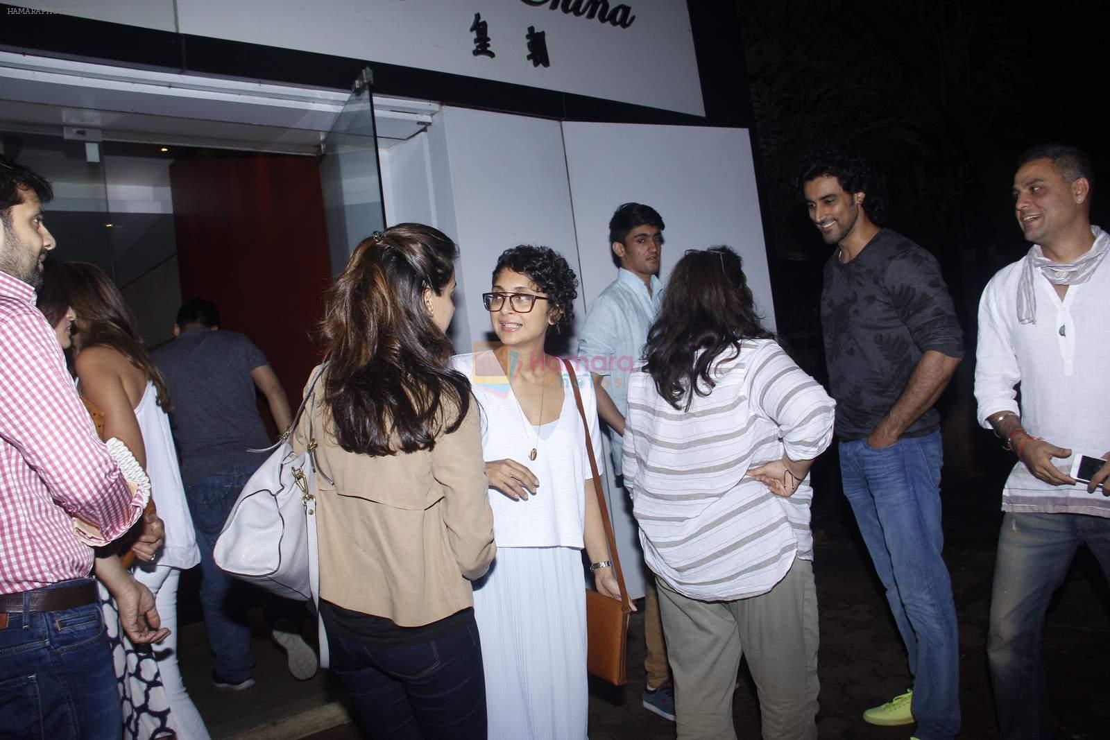 Kiran Rao, Kunal Kapoor, Shweta Nanda snapped in Royal China House, bandra on 27th July 2015