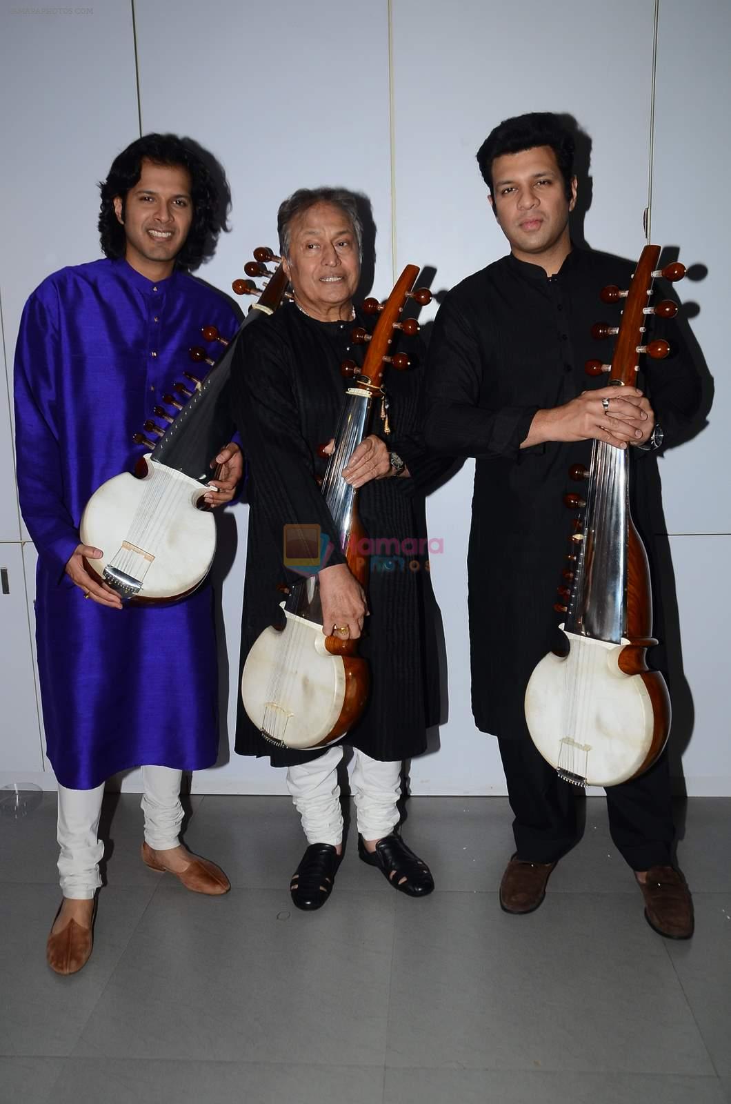 Amjad Ali Khan with sons Amaan and Ayaan Shoot for Vande Maataram at Collective Image Productions Lower Parel on 30th July 2015