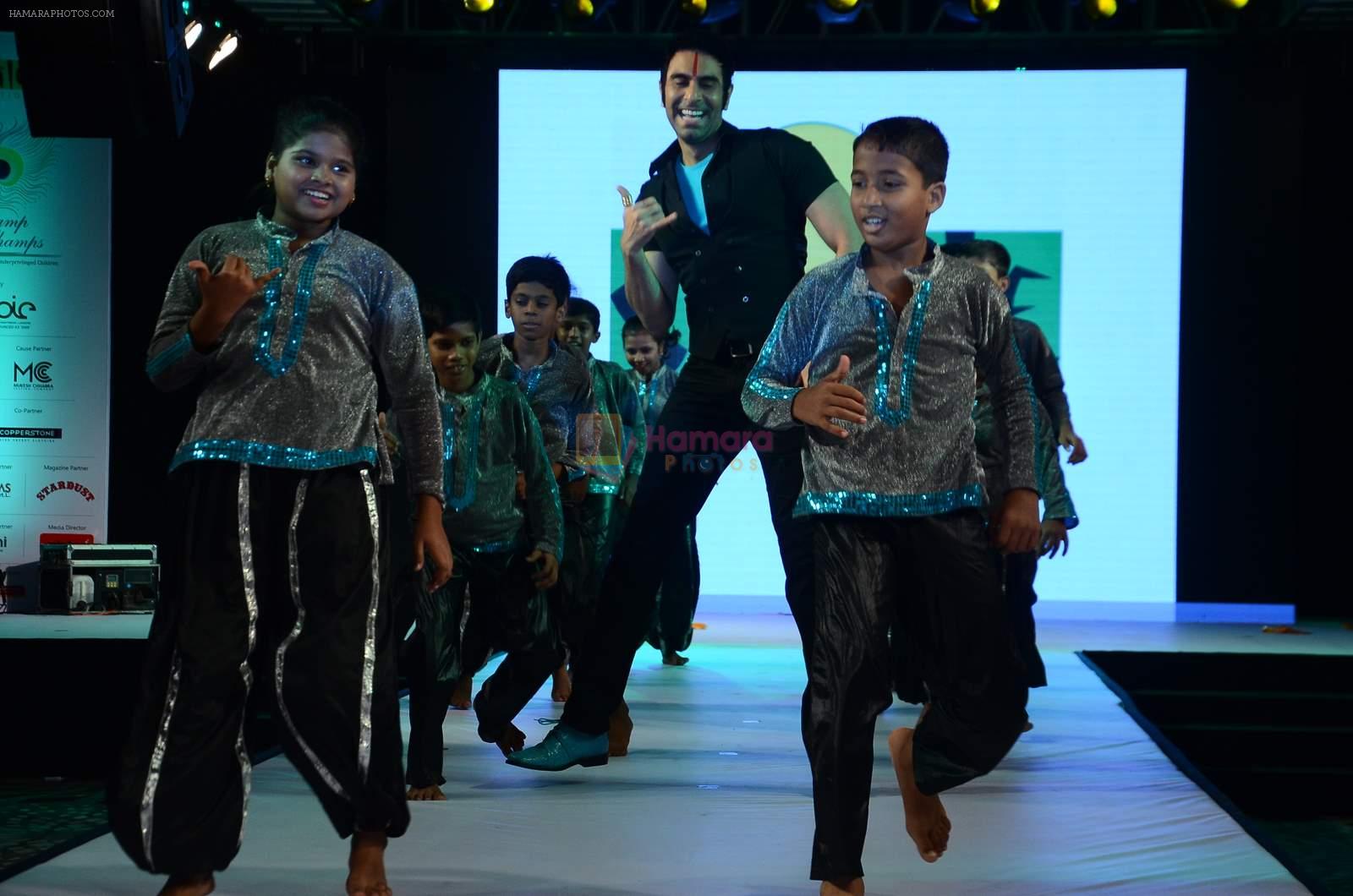 Sandip Soparkar at Smile Foundations Fashion Show Ramp for Champs, a fashion show for education of underpriveledged children on 2nd Aug 2015