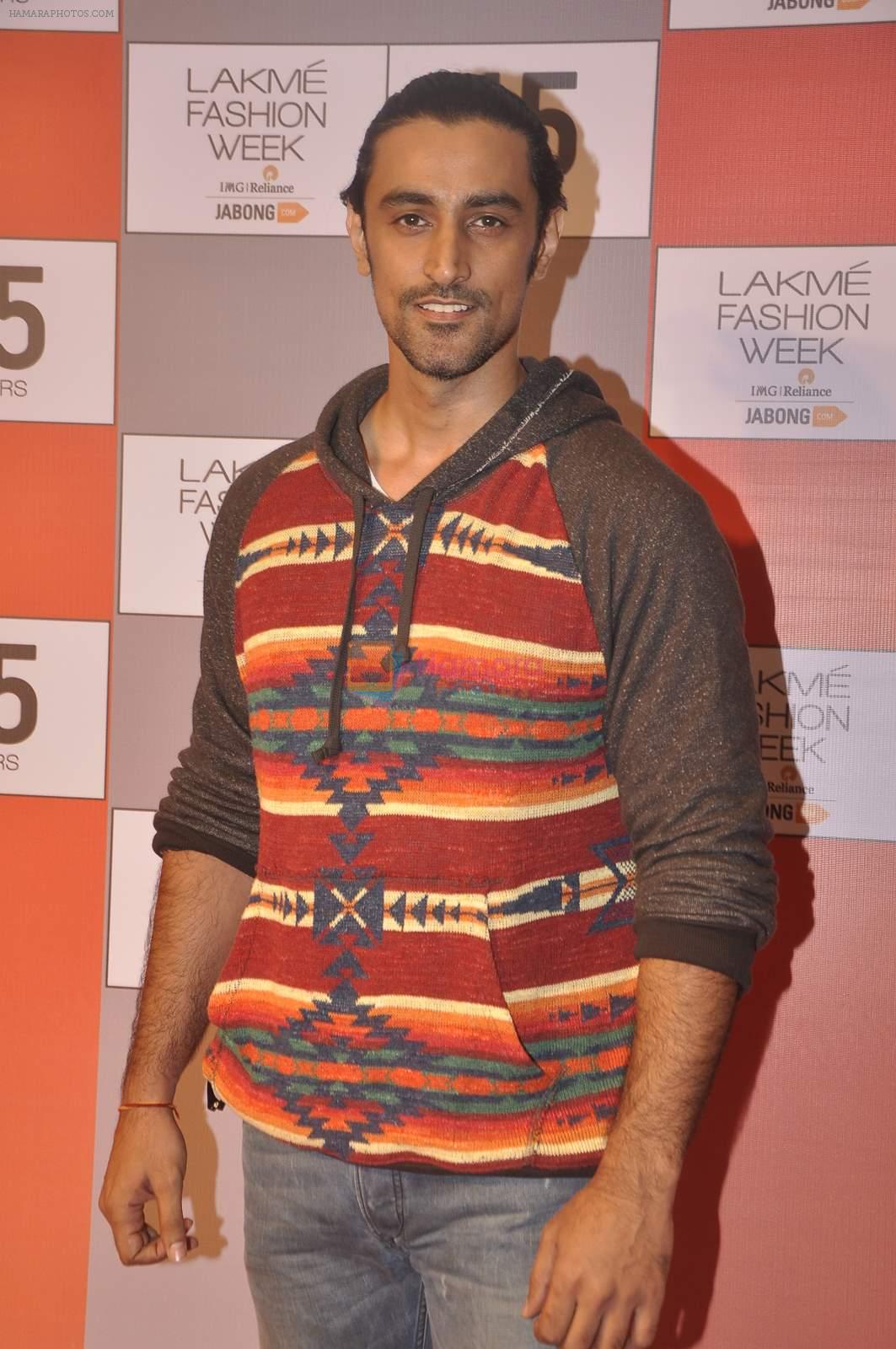 Kunal Kapoor at Lakme fashion week preview in Mumbai on 3rd Aug 2015
