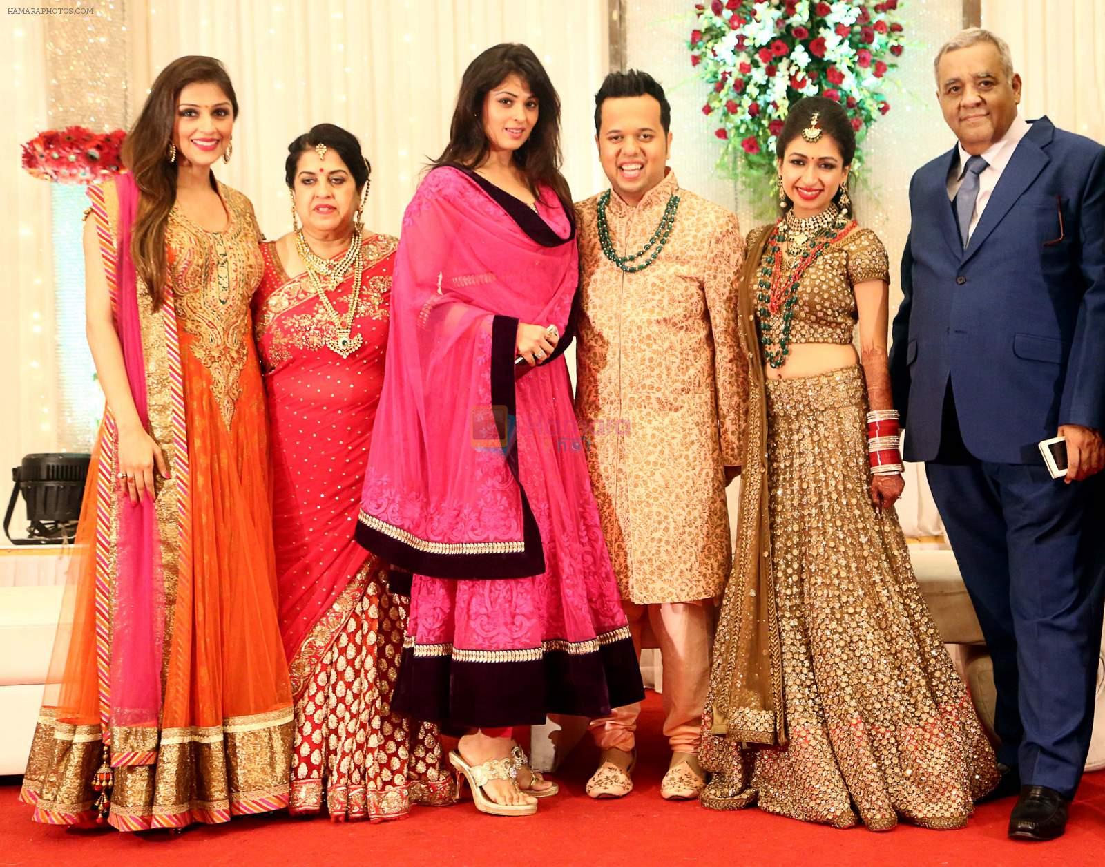 Anjana Sukhani & Aarti Chhabria at Luv Isranis Reception