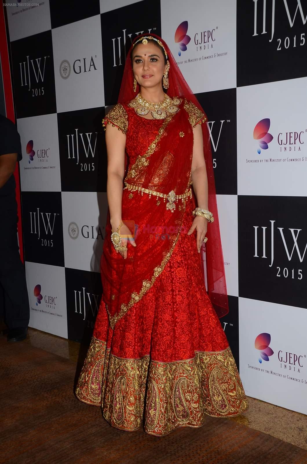 Preity Zinta on Day 3 of IIJW 2015 on 5th Aug 2015