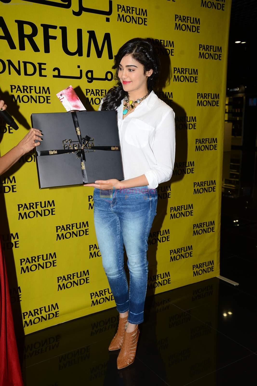 Adah Sharma at the launch of Parfum Monde Store on 5th Aug 2015