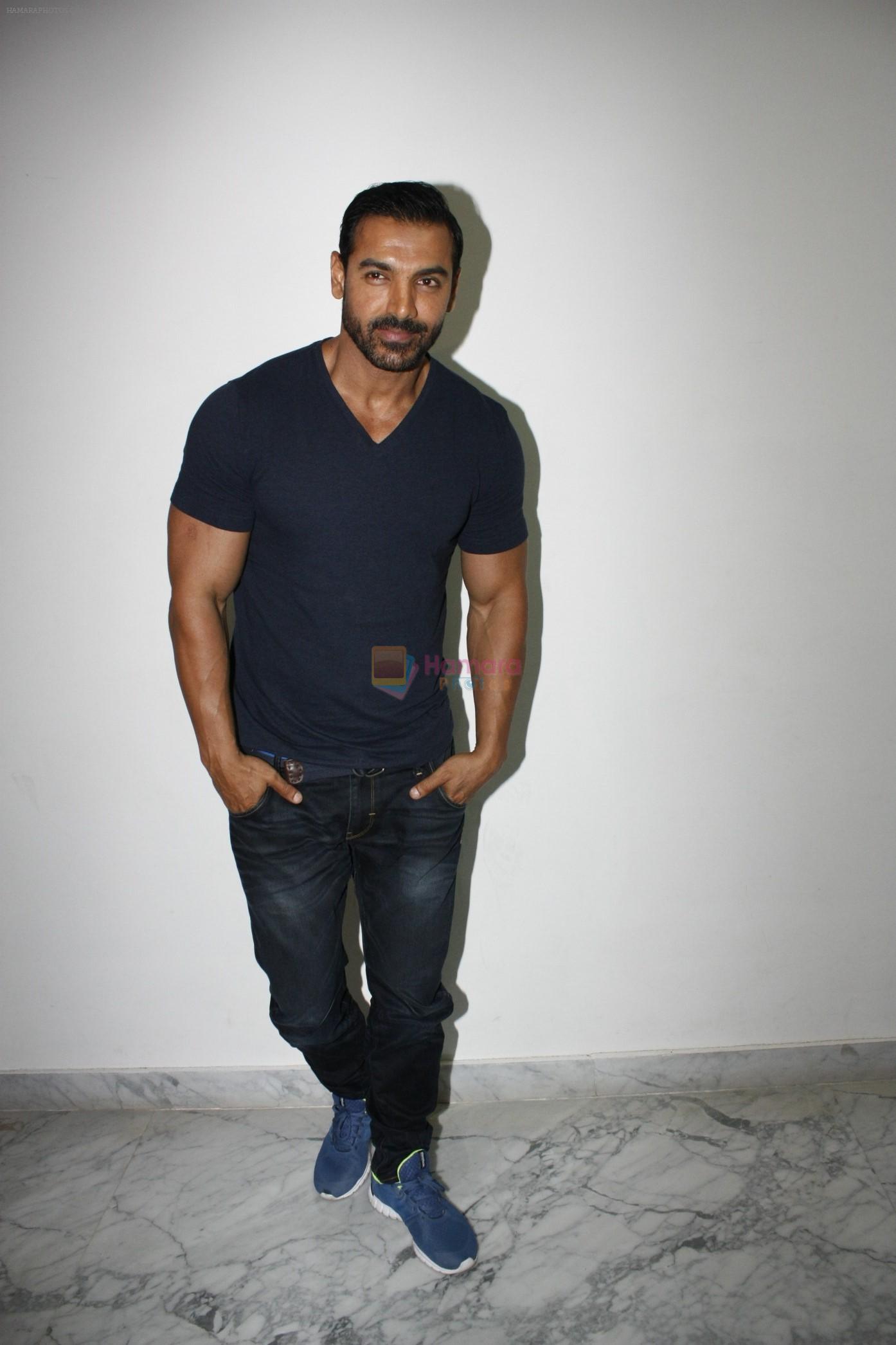 John Abraham at Welcome Back Promotion at Fever 104 fm on 6th Aug 2015