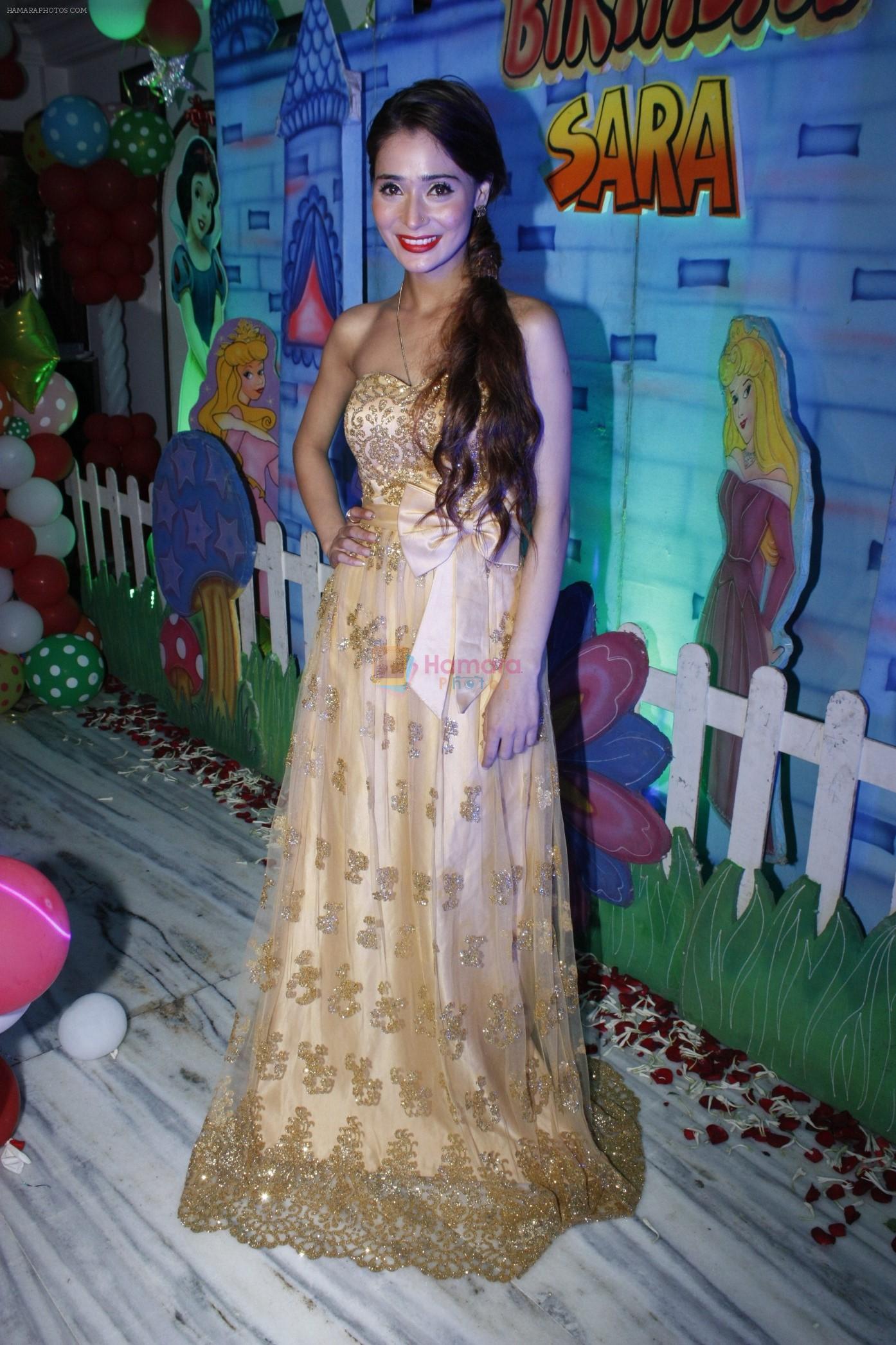 Sara Khan Birthday Party in Mumbai on 6th Aug 2015