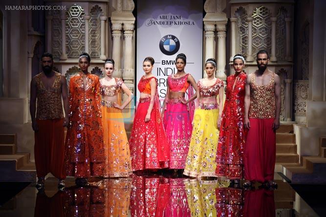 Model walks for abu jani sandeep khosla show in delhi on 7th Aug 2015