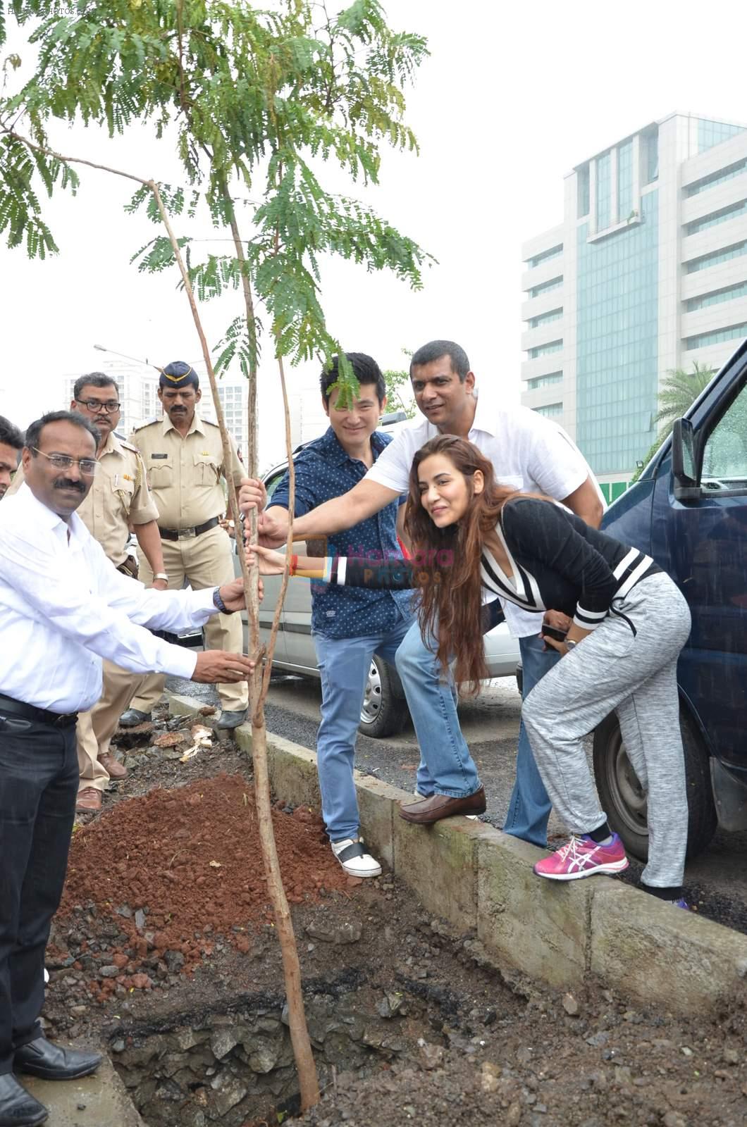 Meiyang Chang at tree plantation event in Malad on 9th Aug 2015
