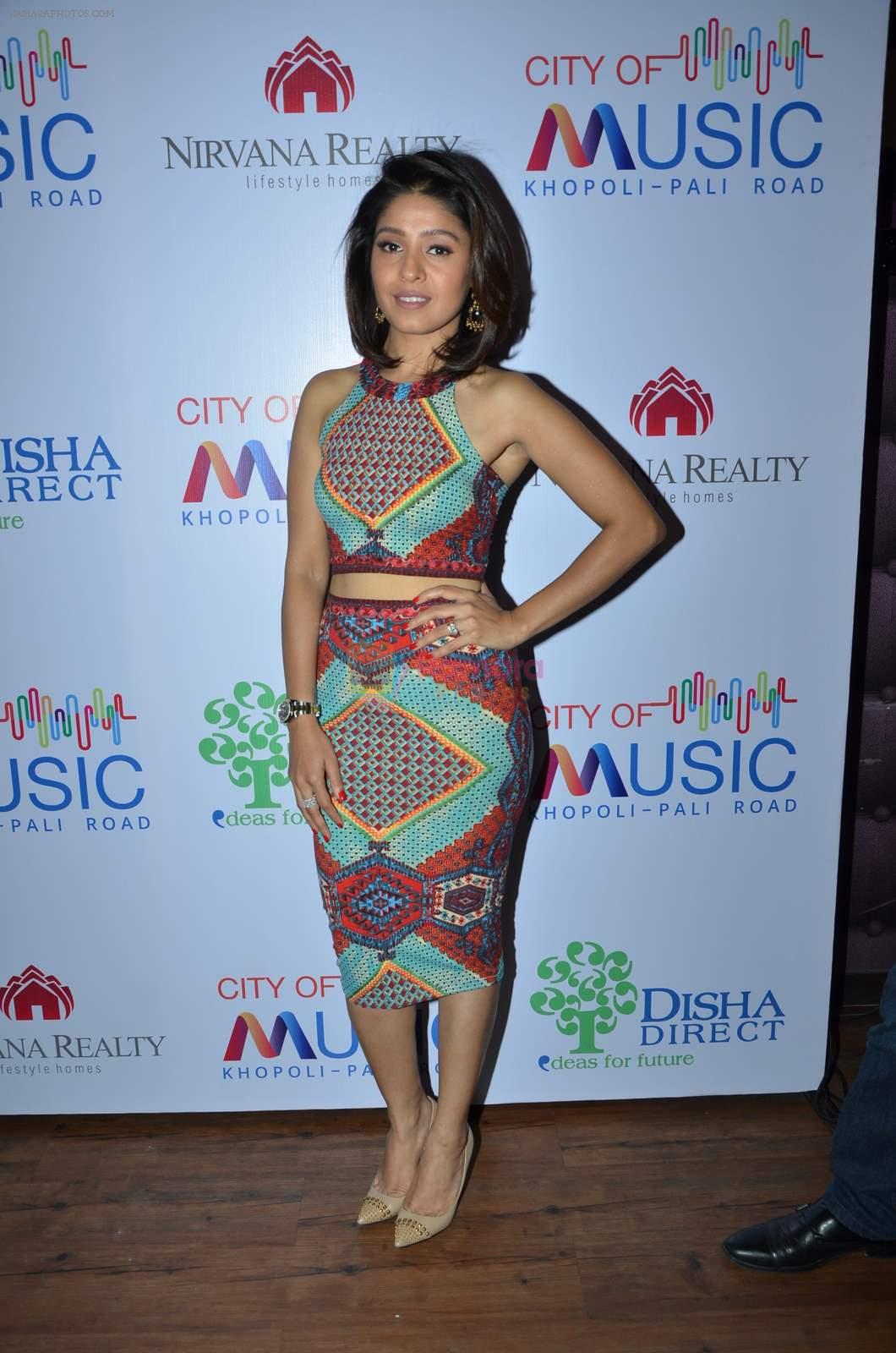 Sunidhi Chauhan at Nirvana Realty & Disha Direct's launch of India's first music-inspired township, City of Music on 12th Aug 2015