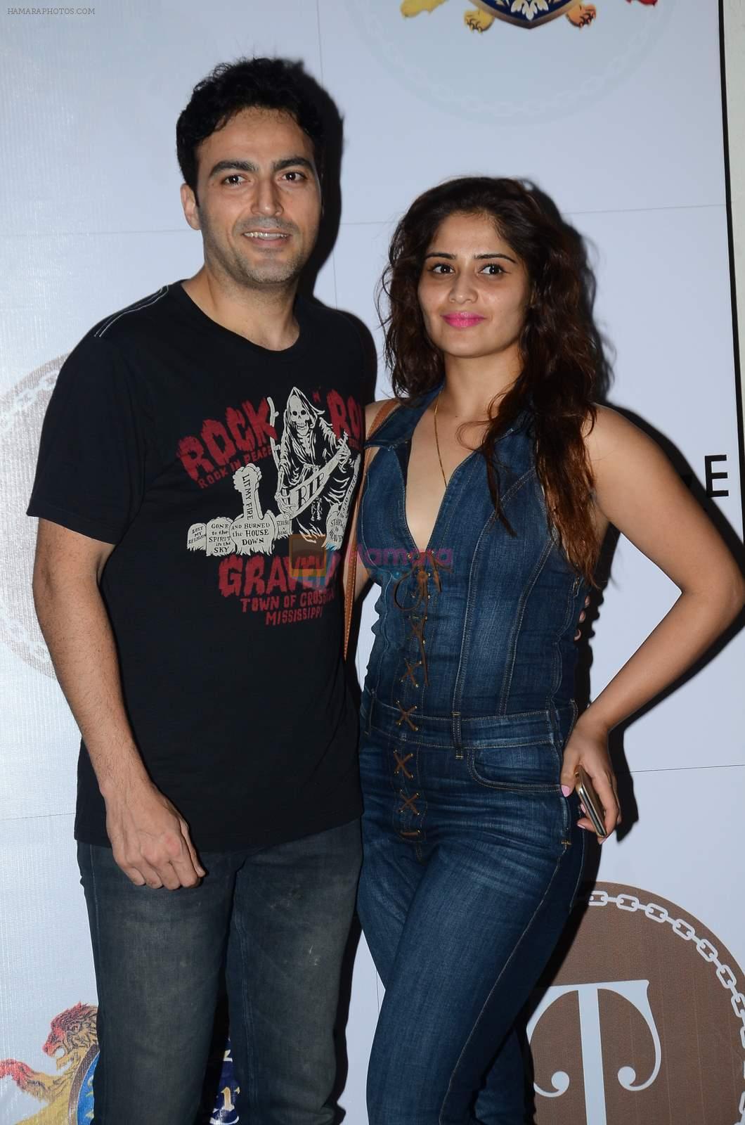Ayaz Khan, Aarti Singh at Rocky S nites in Royalty, Mumbai on 13th Aug 2014