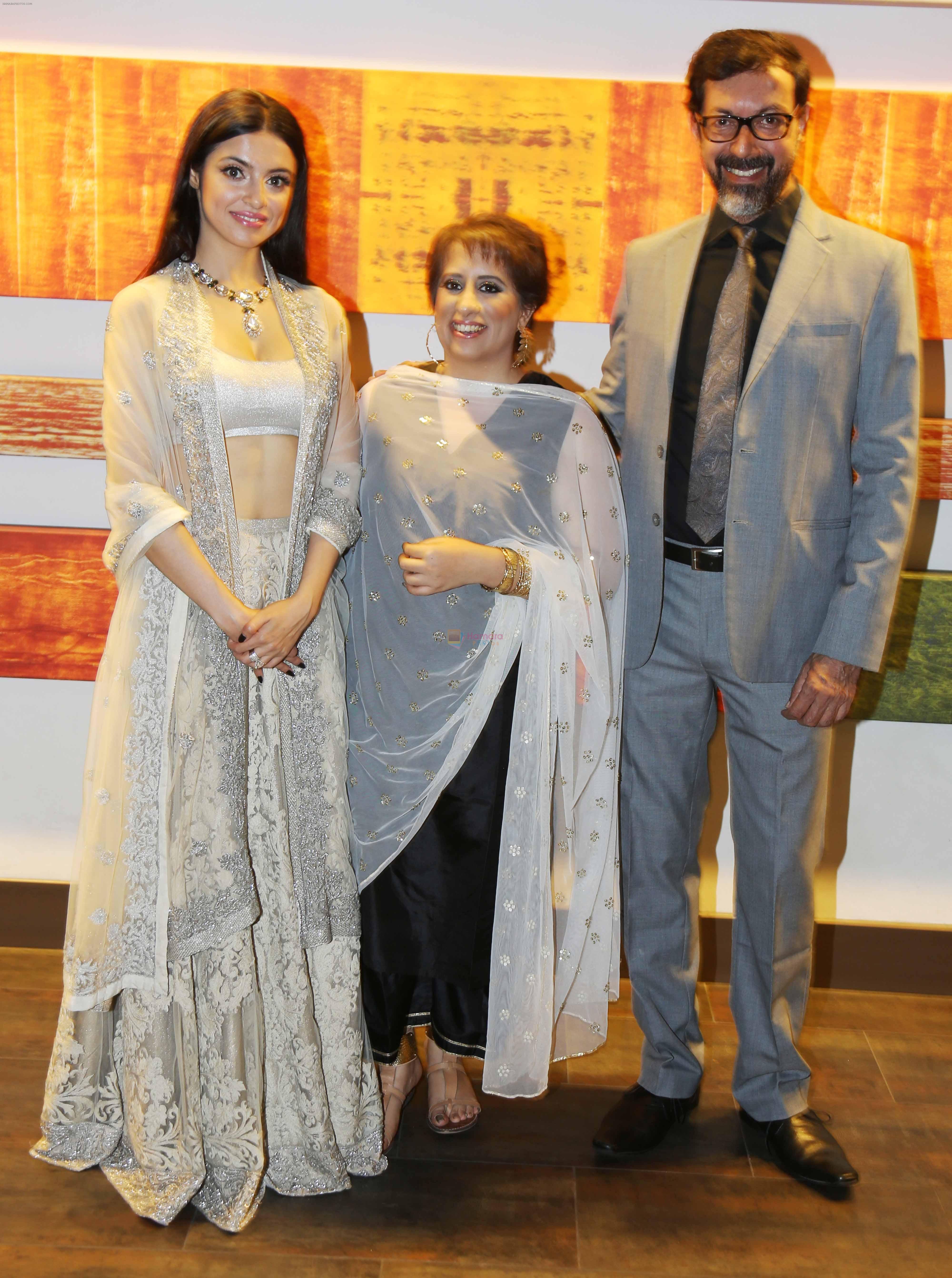 Divya Khosla Kumar, Guneet Monga and Rajat Kapoor at the FogSV Festival of Globe Silicon Valley award function