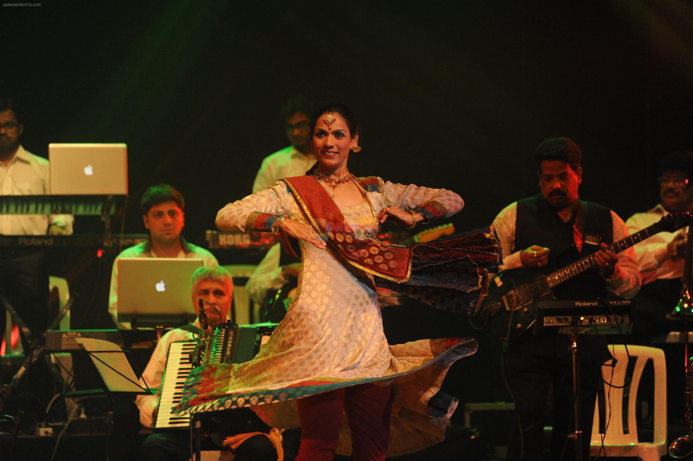 at Talat Aziz's musical show Yeh Shaam Mastani in Mumbai on 20th Aug 2015