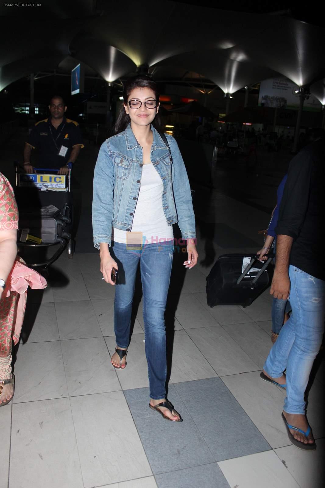 Kajal Aggarwal snapped at airport on 23rd Aug 2015