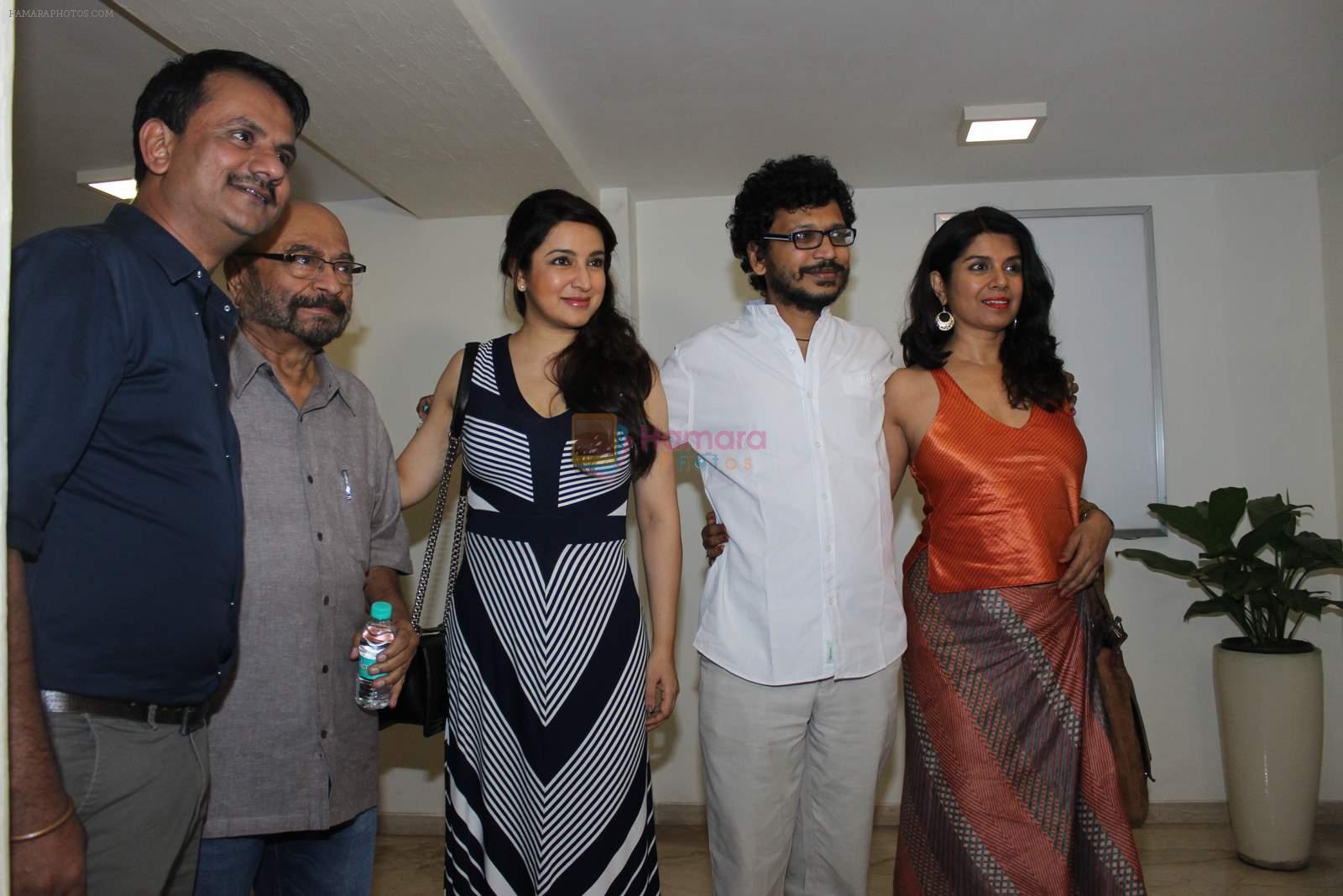 Girish Kulkarni, Govind Nihalani, Tisca Chopra, Meeta Vasisht at Highway film screening in Sunny Super Sound on 24th Aug 2015