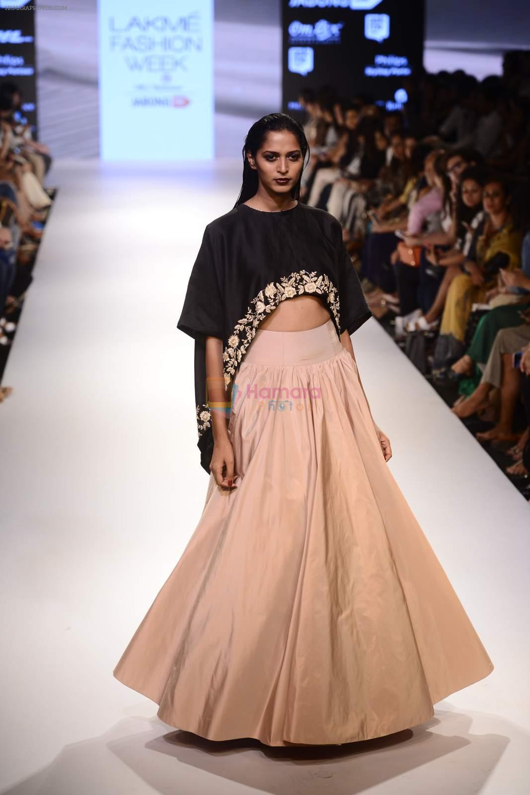Model walk the ramp for Payal Singhal Show on day 1 of LIFW on 26th Aug 2015