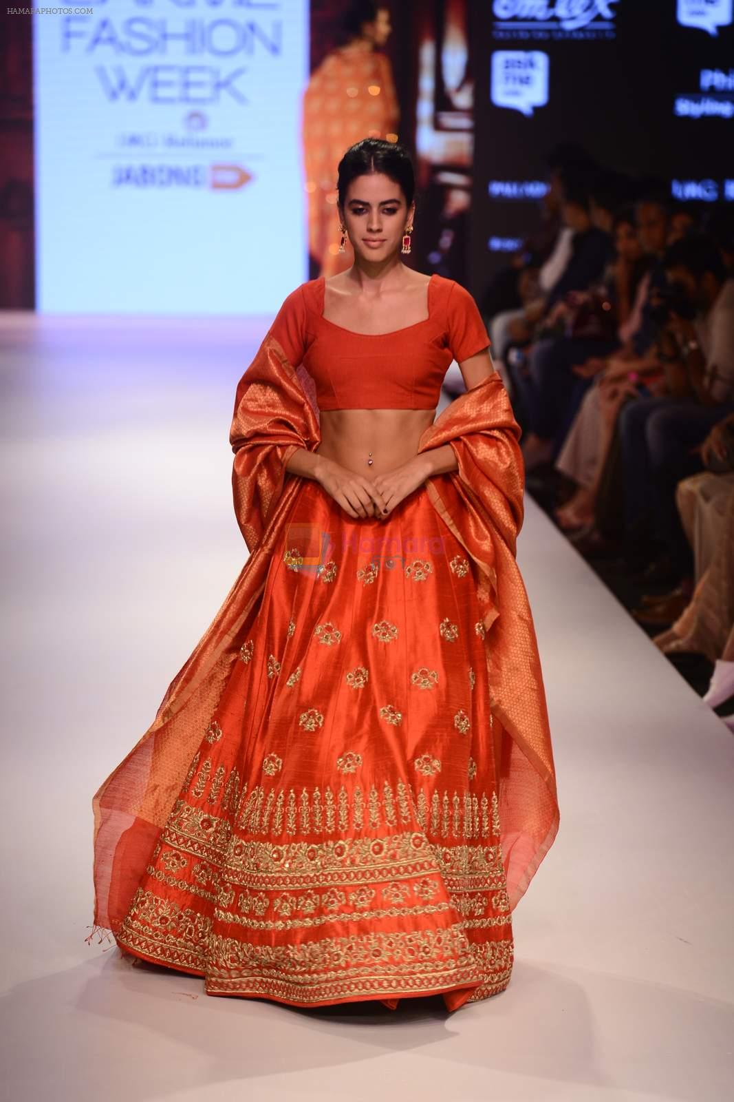 Model walk the ramp for Krishna Mehta Show on day 1 of LIFW on 26th Aug 2015