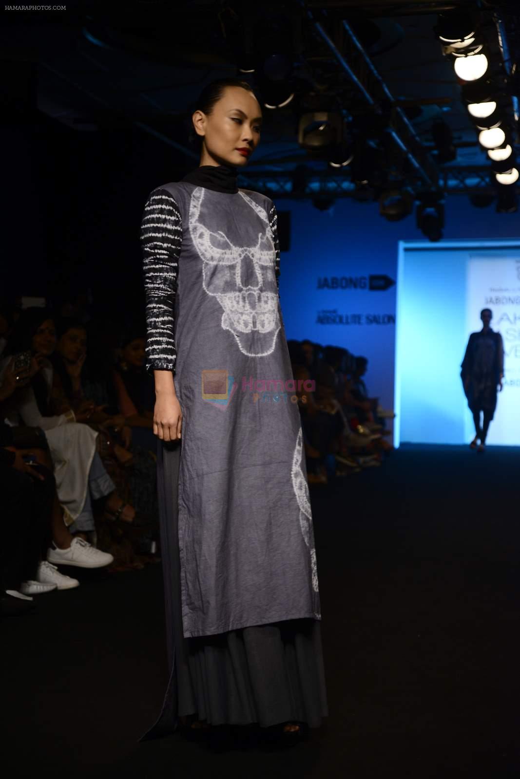 Model walk the ramp for Hatskala and Pella show at Lifw day 2 jabong Show on 27th Aug 2015