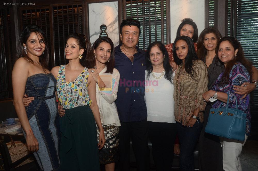 Madhoo Shah, Vidya Malvade, Poonam Soni, Anu Malik, Anju Malik, Suchitra Pillai, Nandita Puri, Zeba Kohli and Bindu Kapoor at Poonam Soni's preview of Festie Jewels in Hakkasan, Mumbai on 28th Aug 2015