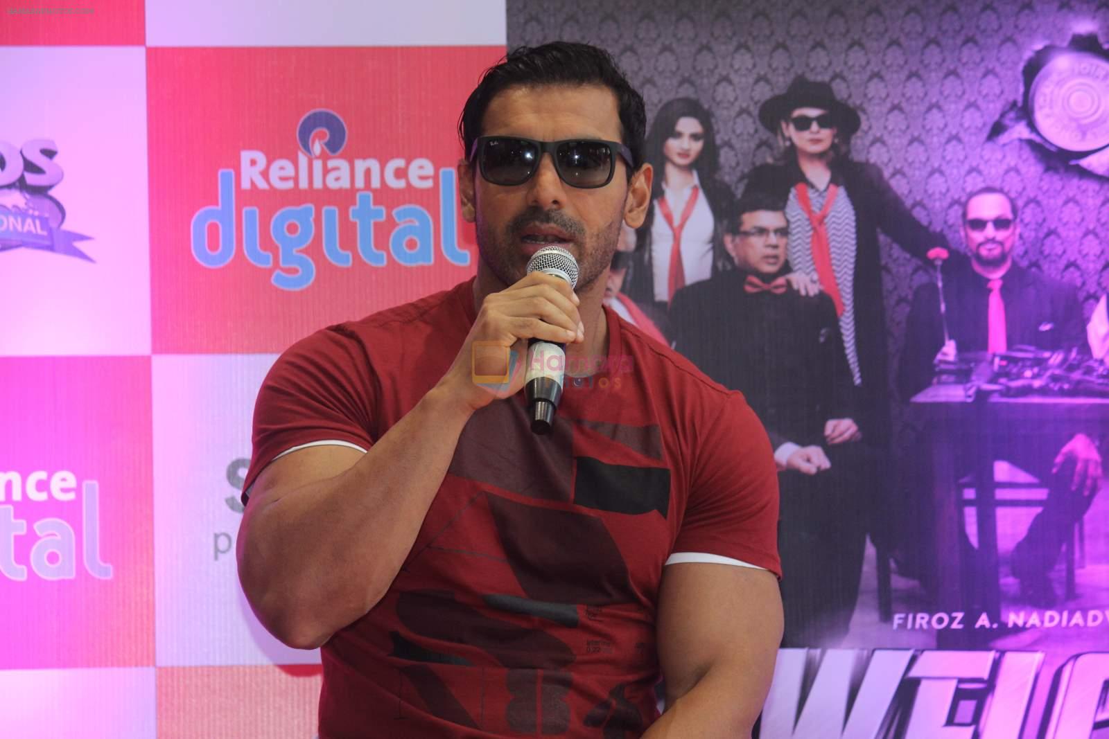 John Abraham at Welcome Back promotions in Reliance Digital, Juhu on 29th Aug 2015