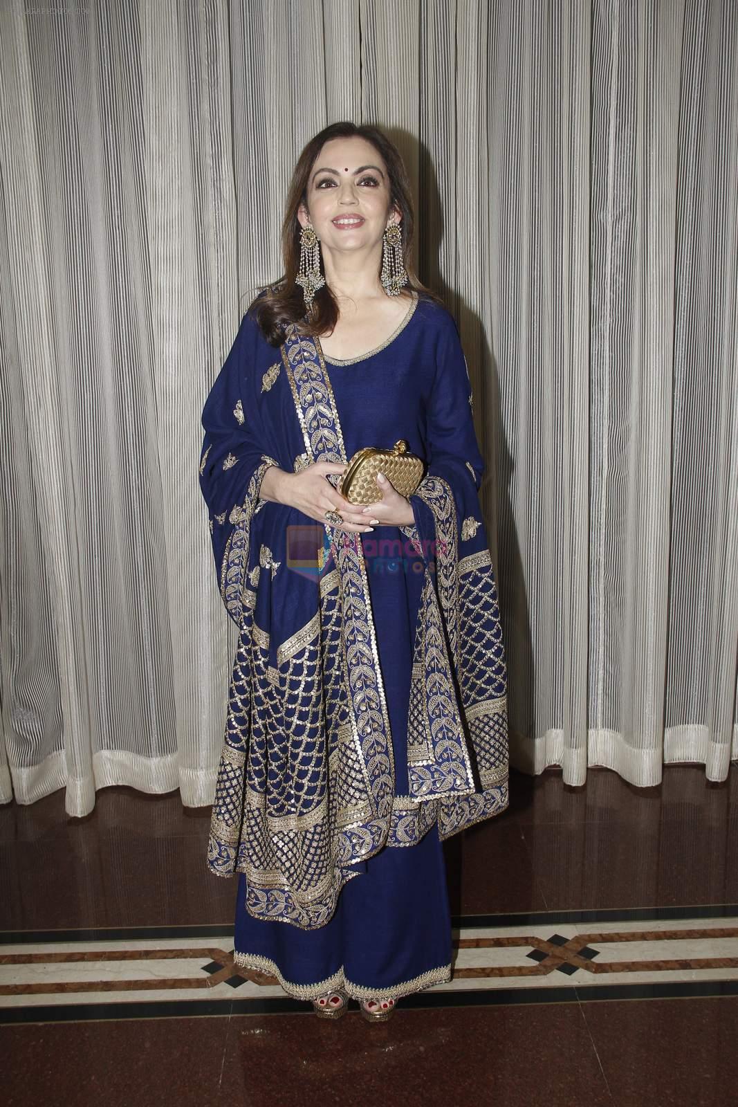 Nita Ambani at vivek oberoi's charity event in Mumbai on 29th Aug 2015