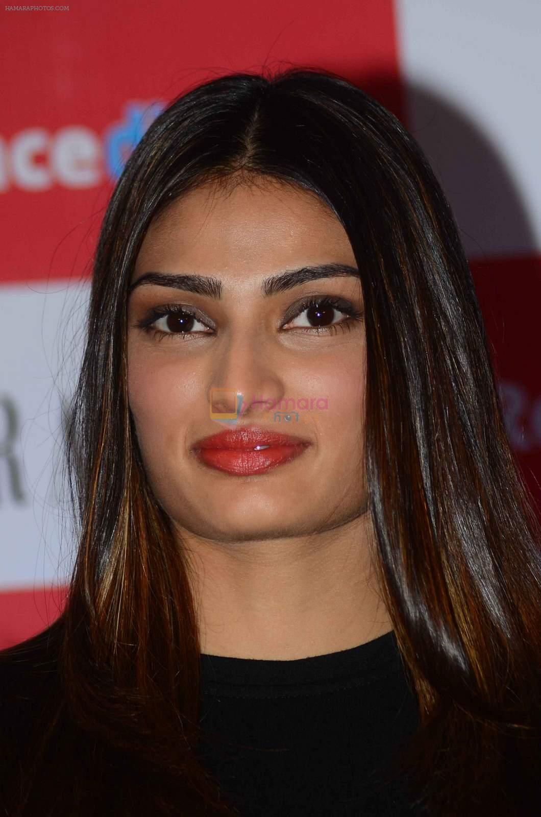 Athiya Shetty launches new issue of Grazia in Reliance Digital on 31st Aug 2015