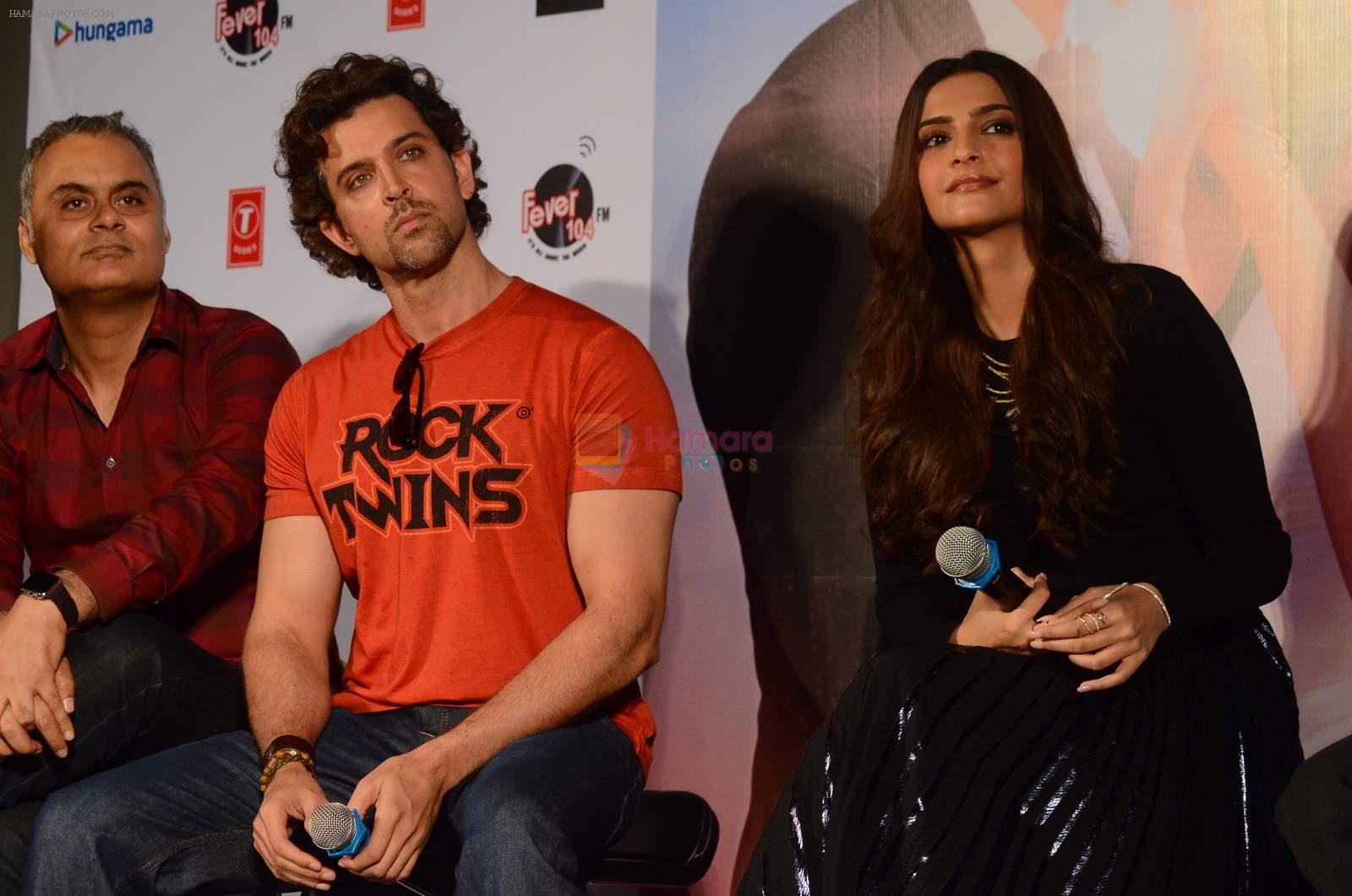 Hrithik Roshan, Sonam Kapoor, Neeraj Roy at the launch of _Dheere Dheere Se_ song on 1st Aug 2015