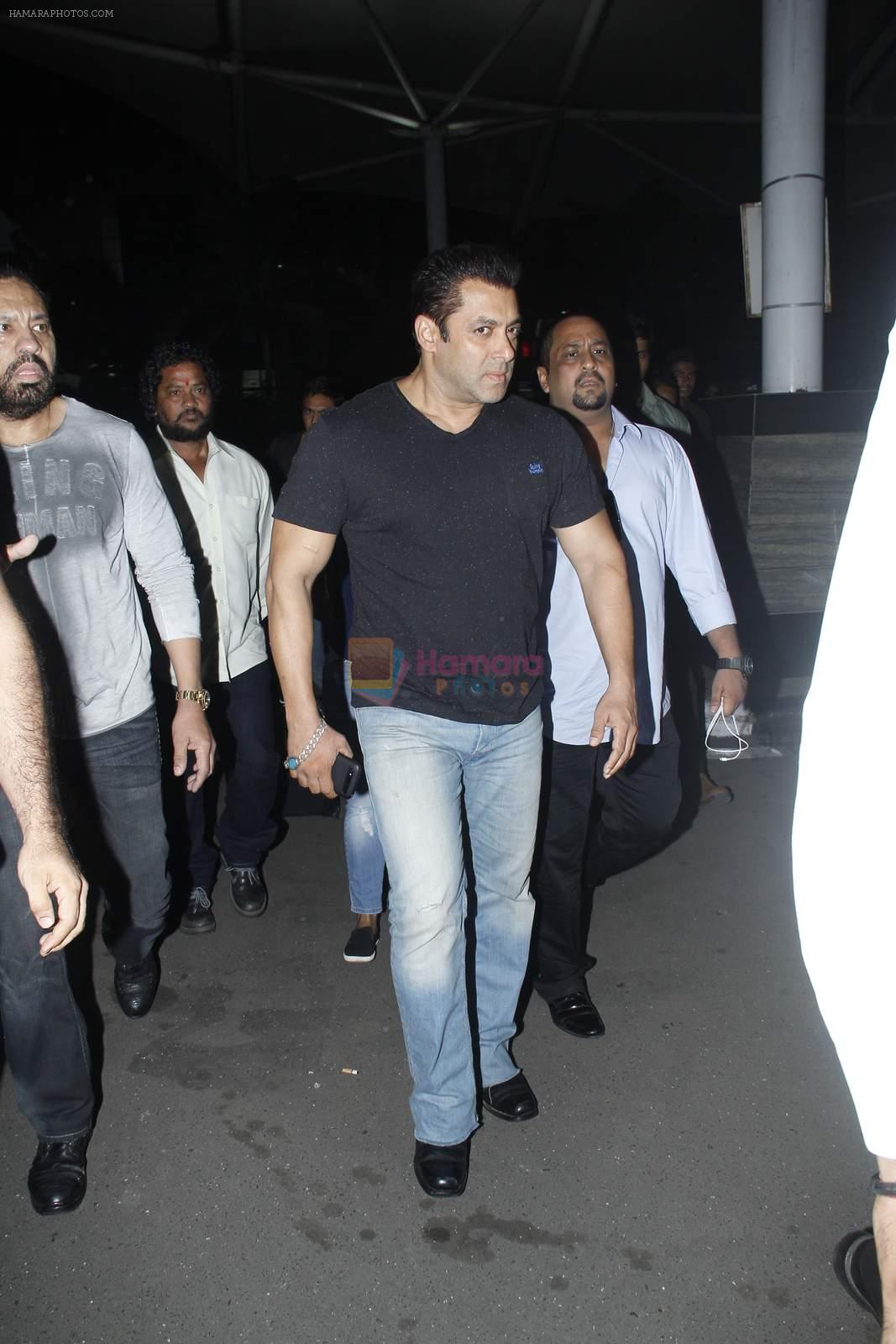 Salman Khan return from gurgaon on 5th Sept 2015