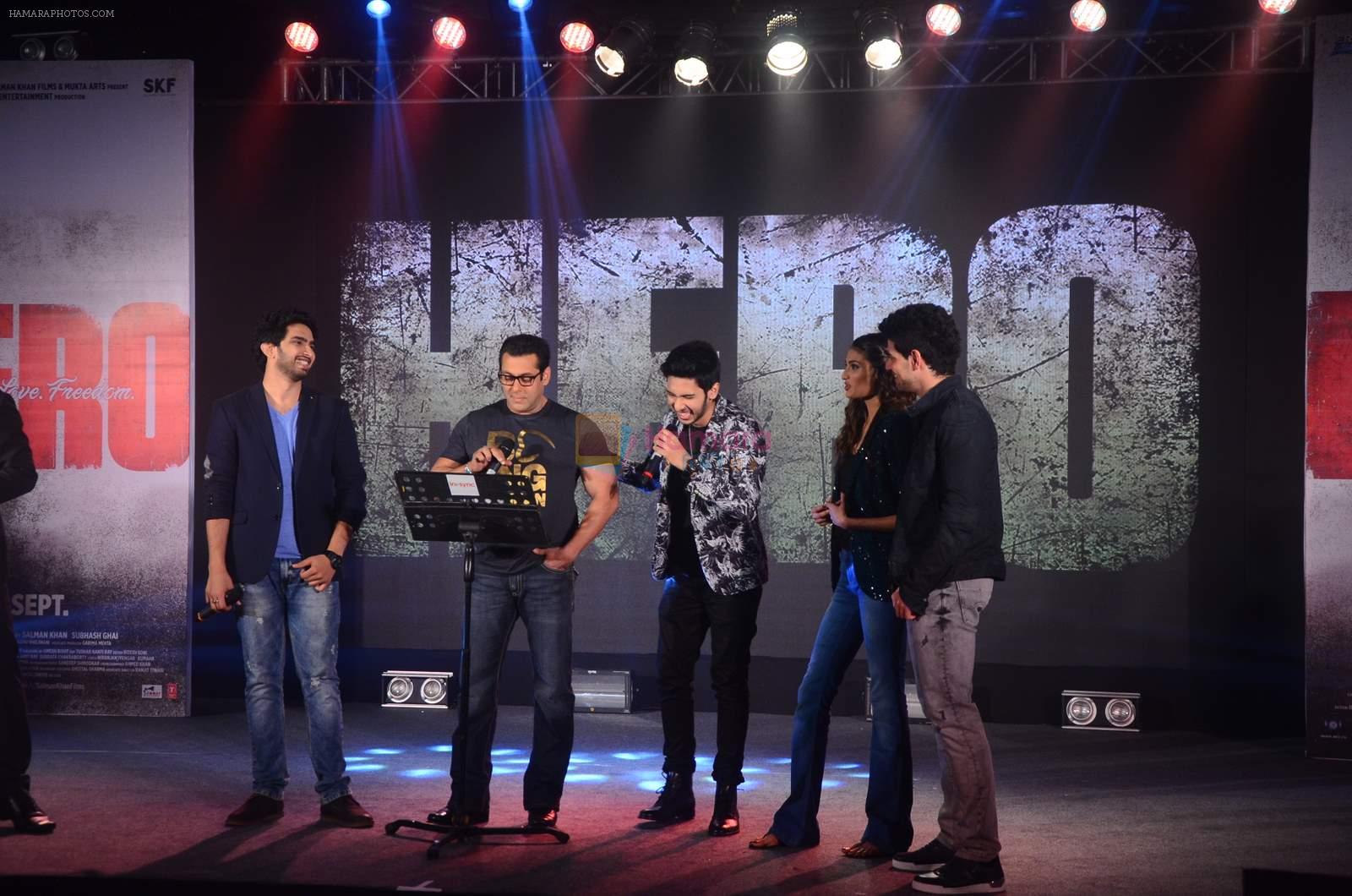 Salman Khan, Athiya Shetty, Sooraj Pancholi,Amaal Mallik, Armaan malik at Hero music launch in Taj Lands End on 6th Sept 2015