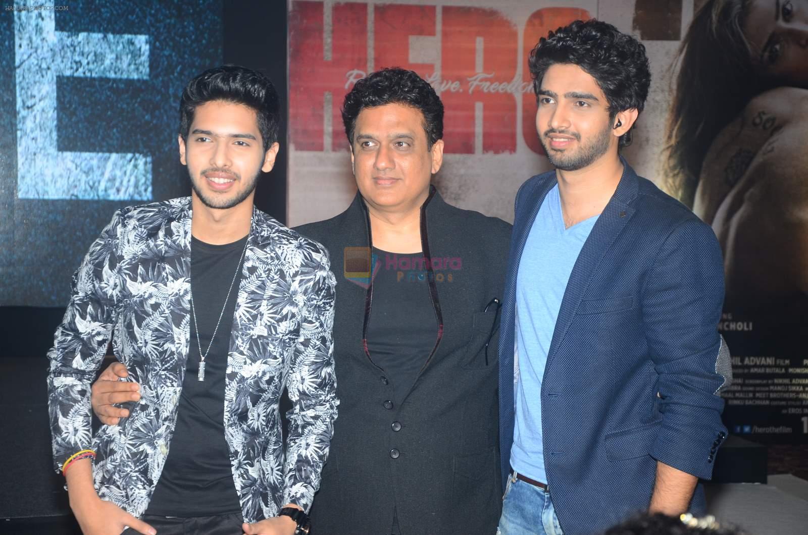 Armaan Malik, Amaal Mallik, Daboo Malik at Hero music launch in Taj Lands End on 6th Sept 2015