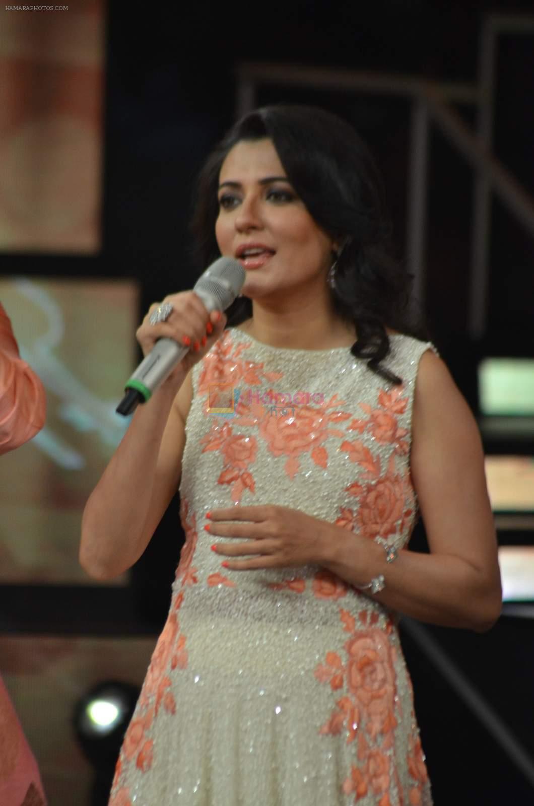 Mini Mathur at Indian Idol episode special in Filmcity on 15th Sept 2015