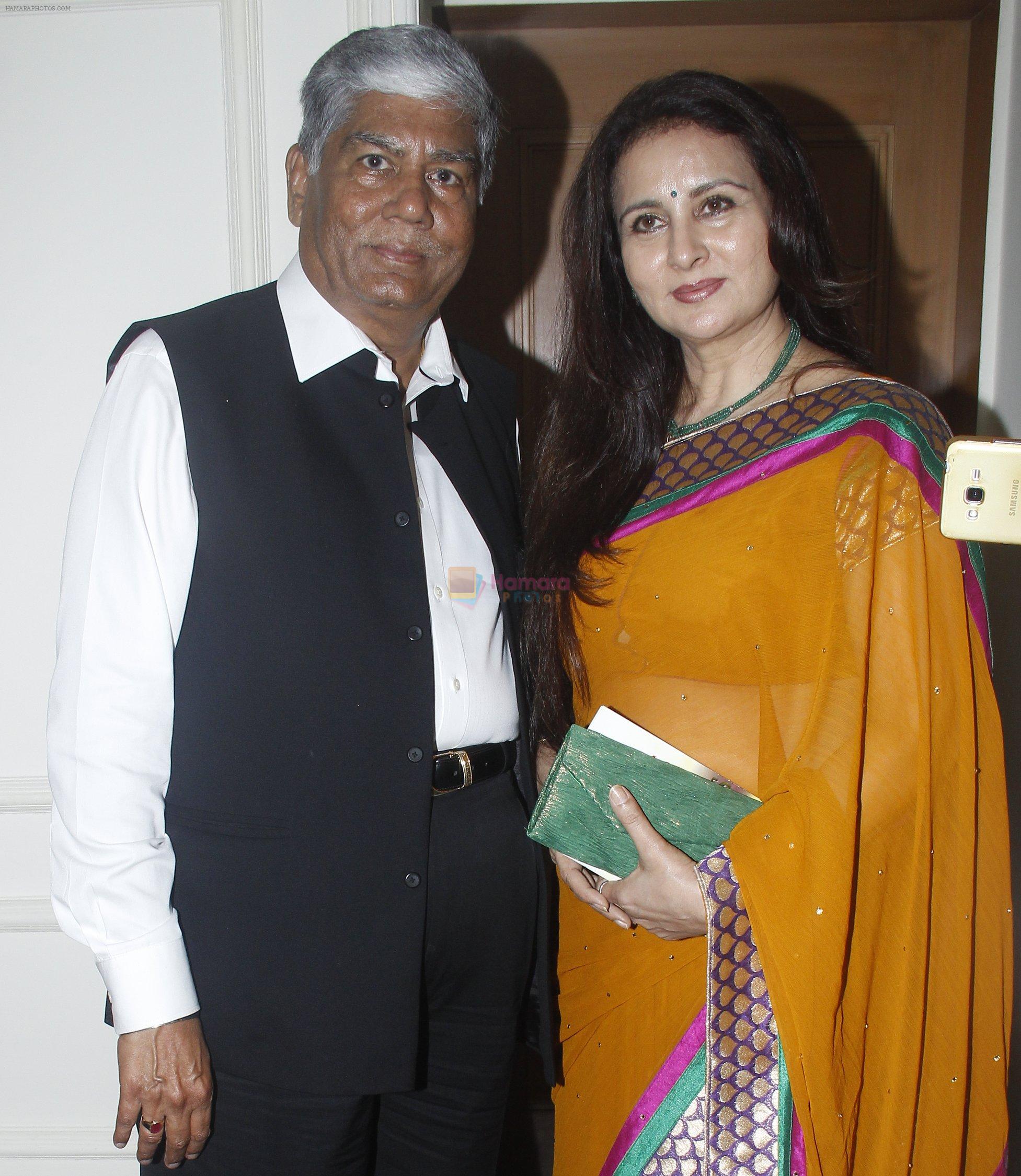 Poonam Dhillon at Giants Awards in Trident, Mumbai on on 16th Sept 2015