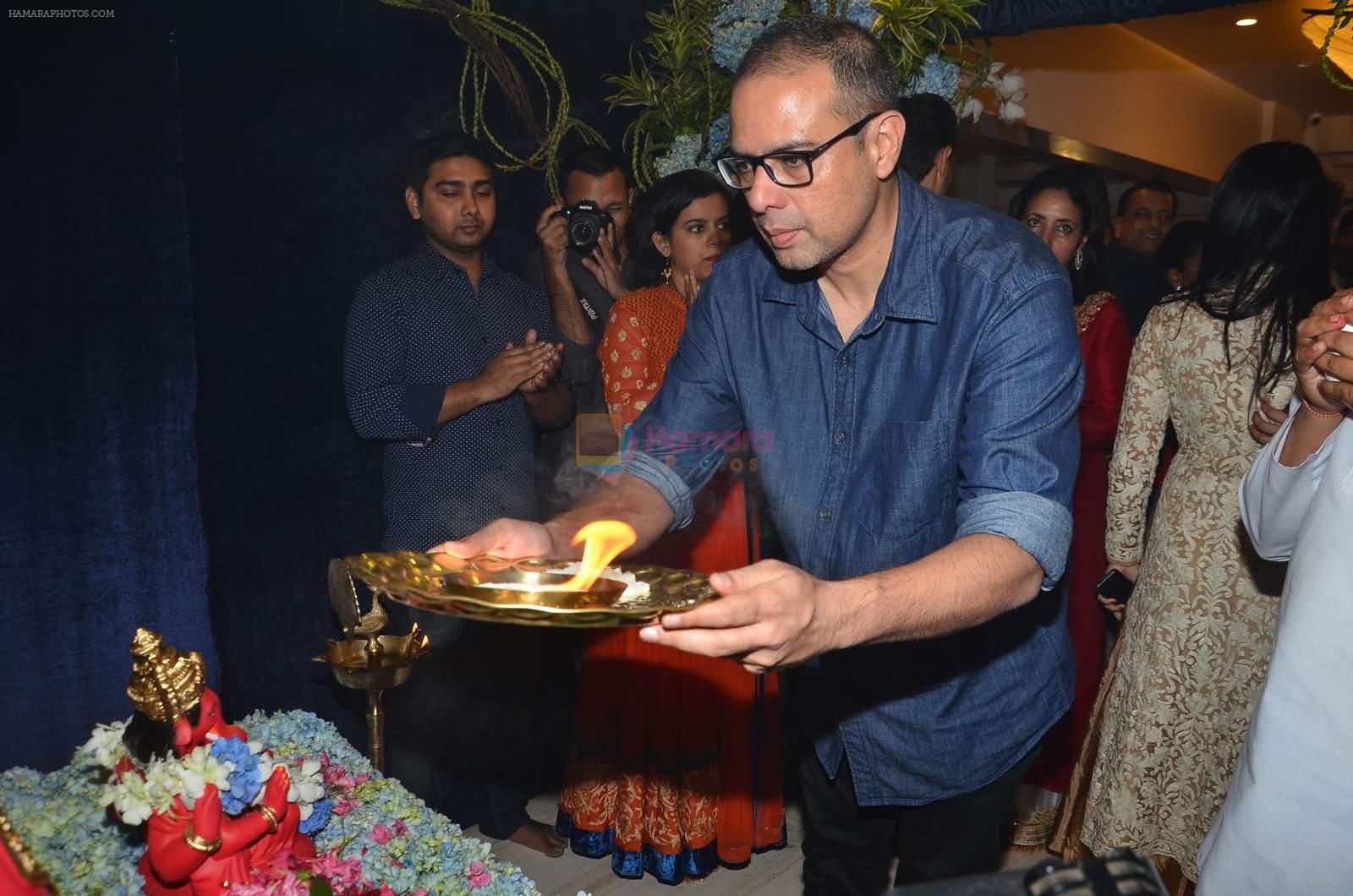 at Salman Khan's Ganpati Visarjan on 18th Sept 2015