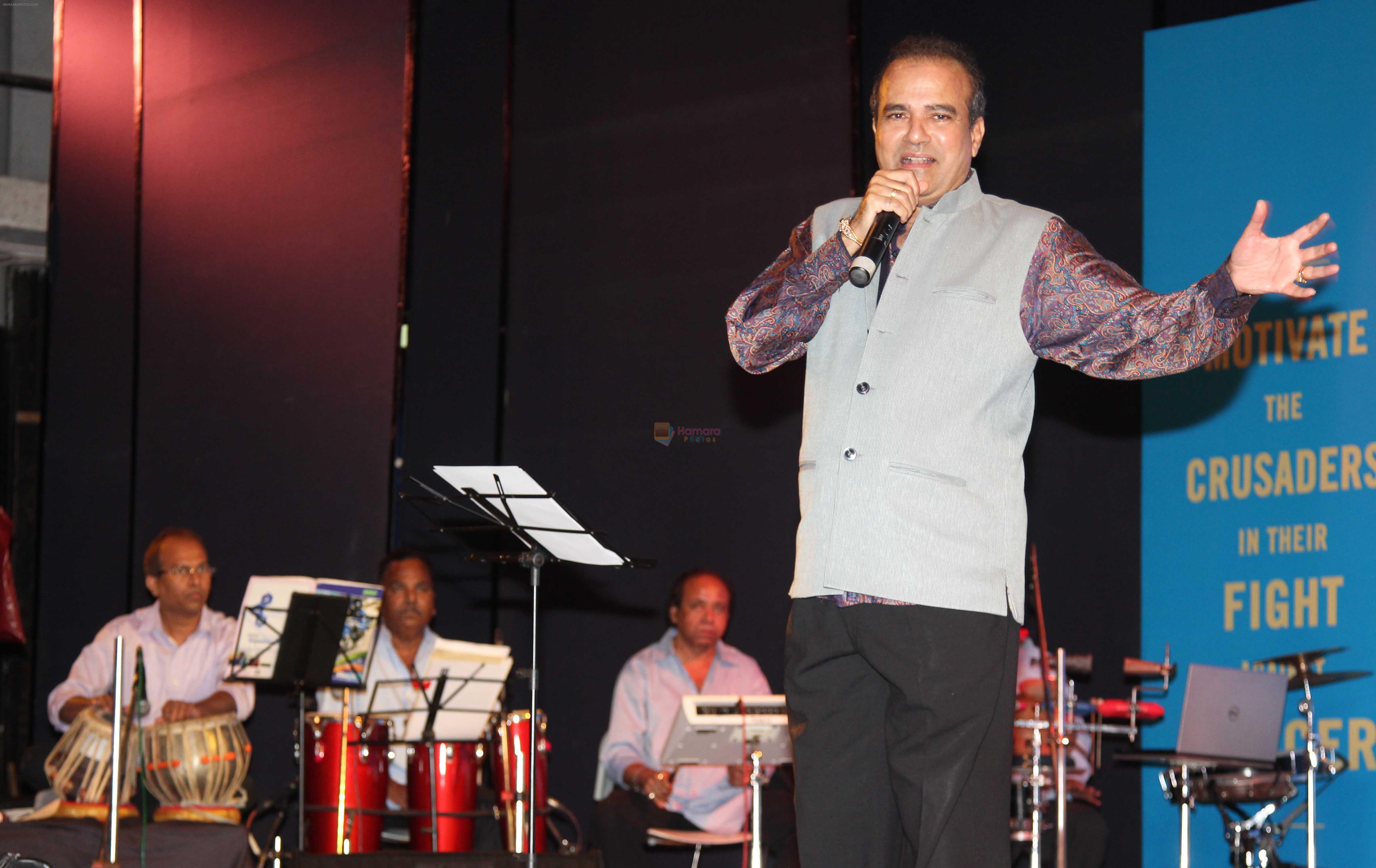 Suresh Wadkar performed at the _Care for Cancer Patients - Annual Day Event_  organised by NGO Vishwas.6