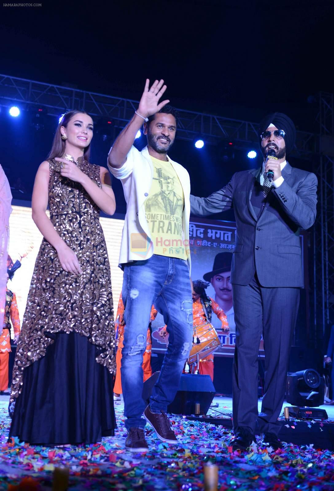 Akshay Kumar, Amy Jackson, Prabhu Deva at Singh is Bling promotions in Delhi on 27th Sept 2015