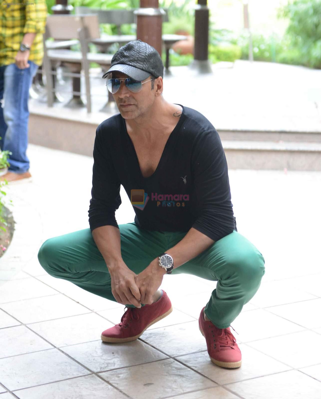 Akshay Kumar at Singh is Bling press meet in Delhi on 28th Sept 2015