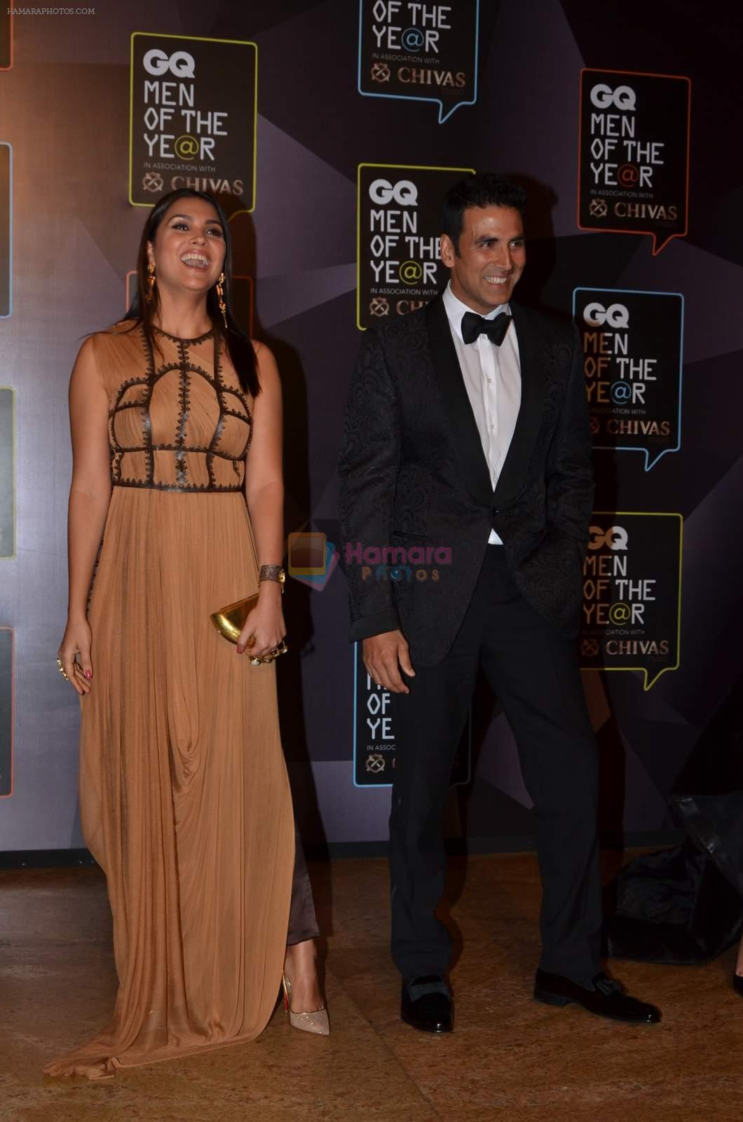 Lara Dutta, Akshay Kumar at GQ men of the year 2015 on 26th Sept 2015,1